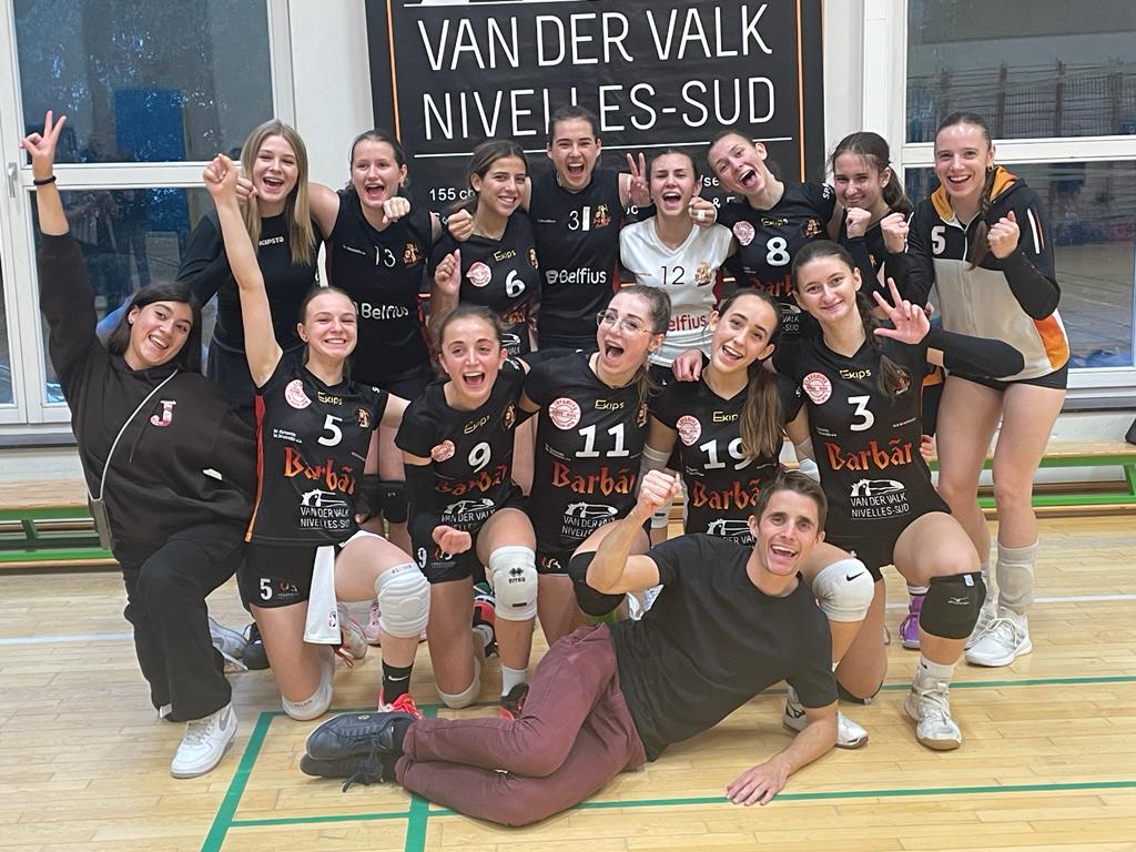 Barbãr Teams Ixelles Volley Club